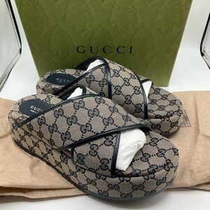 NEW Women's Gucci Criss Cross Granada Kid Navy Blue GG Sandals Size 40 (10 US)